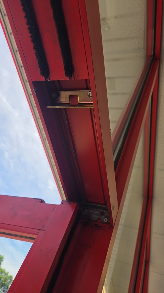 Overhead Concealed Door Closer Replacement